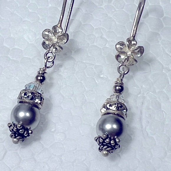 GREY PEARL SWAROVSKI STERLING SILVER SET BRACELET AND EARRINGS - Picture 2 of 6